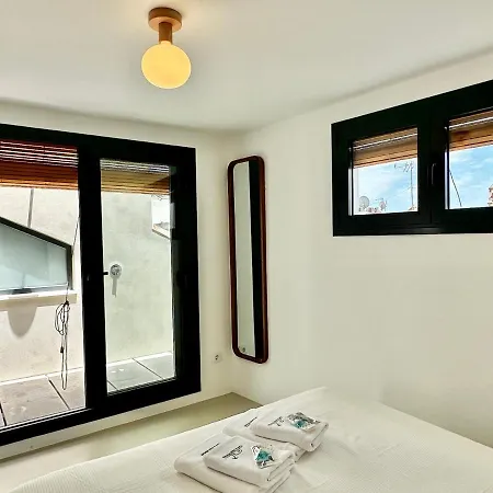 Peral Old Town Penthouse - Eaw Homes Апартаменты *