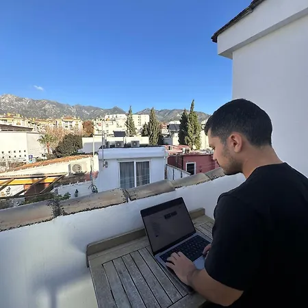 Peral Old Town Penthouse - Eaw Homes Appartement Marbellac